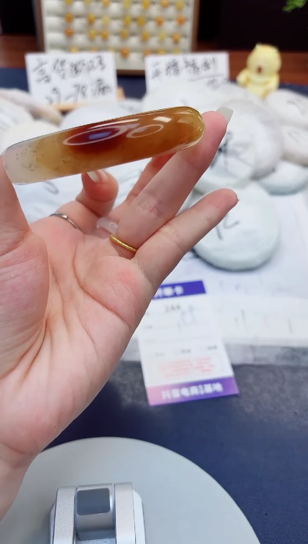未镶嵌手镯石英质玉244-财气镯-圈口59