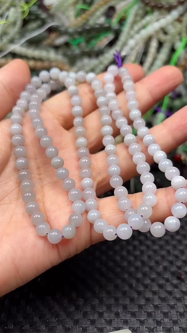 和田玉未镶嵌颈饰1