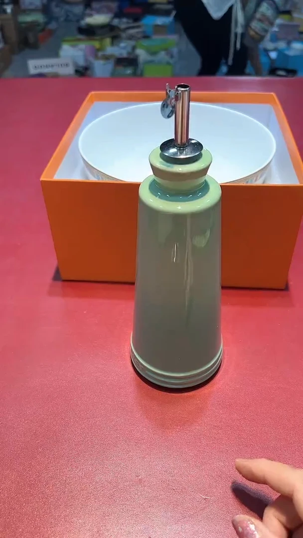 【闪购商品】瓷片锅碗瓢盆一件不剩