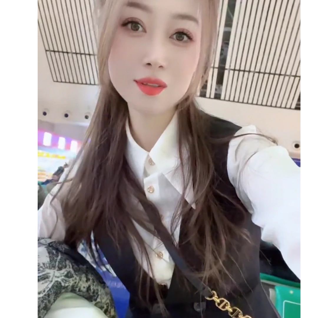 工地一姐【黑色马夹两粒扣M6056】修身两粒扣洋气衣服财阀千金女装