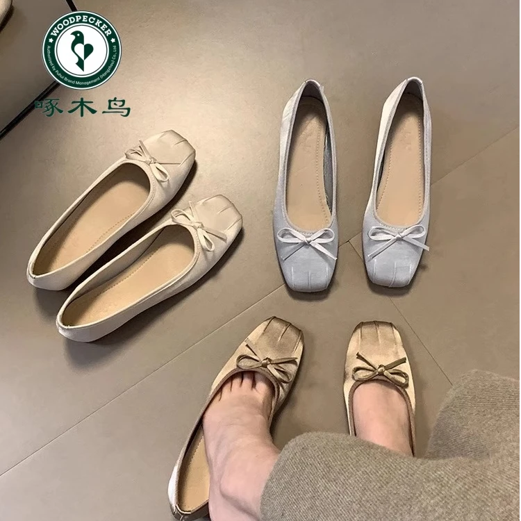 啄木鸟绸缎方头芭蕾舞鞋女2025春秋季新款蝴蝶结浅口晚晚风温柔鞋