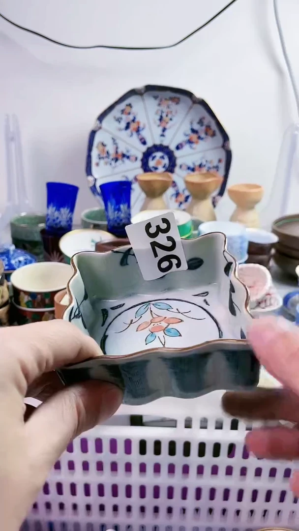 【闪购商品】瓷片77777777777 326