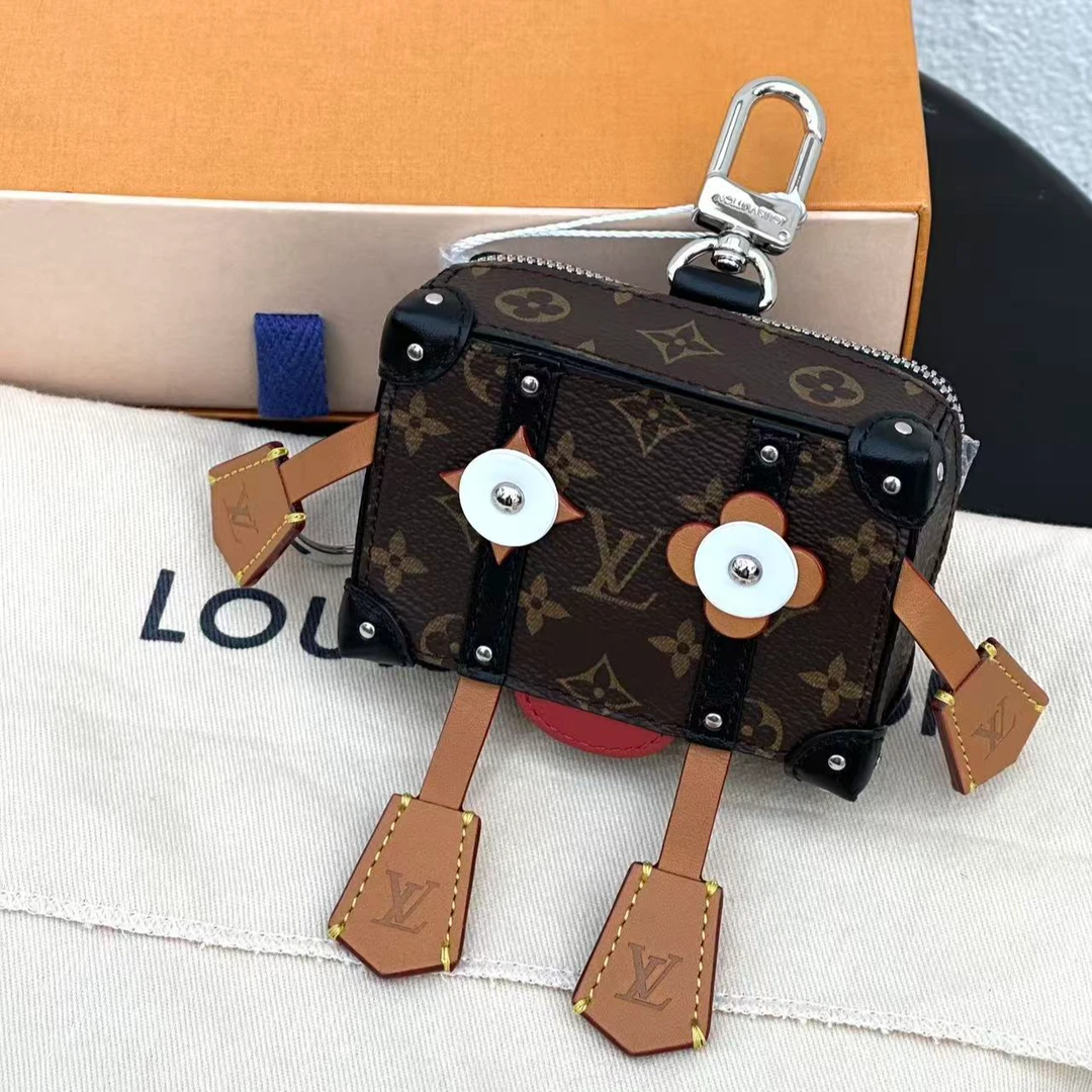 99新 LouisVuitton/路易威登 Trunk挂件可爱小娃零钱包 99新