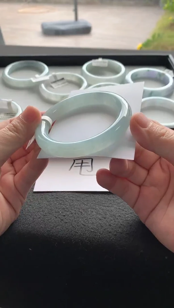 未镶嵌手镯翡翠55.2圆条Y4650买断