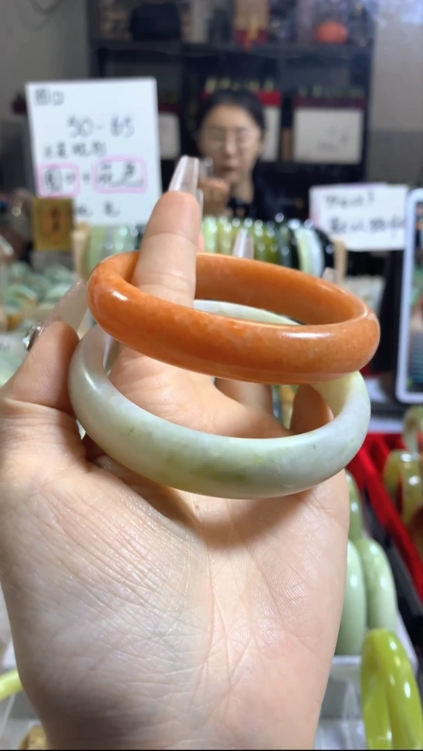 未镶嵌手镯蓝田玉（蛇纹石化大理石玉）48