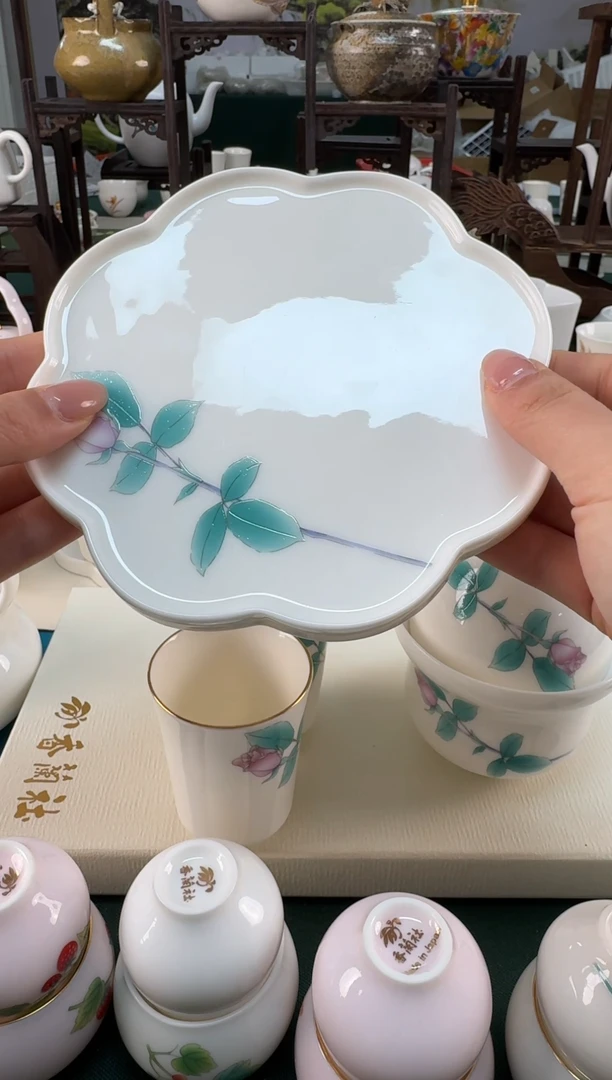 【闪购商品】瓷器 ······.......