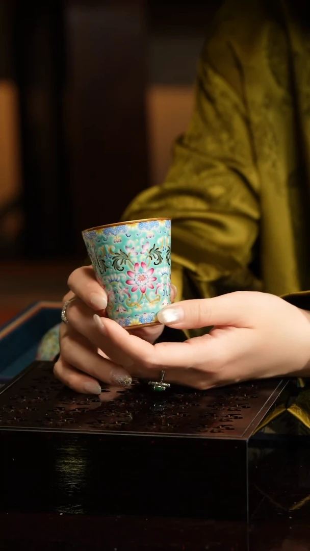 【闪购商品】Z溢珍预售15天先发茶巾松石绿小可乐