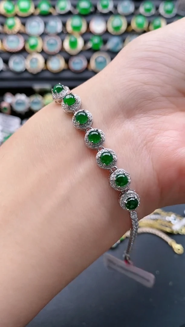 【闪购商品】翡翠戒指银S925镶嵌111111