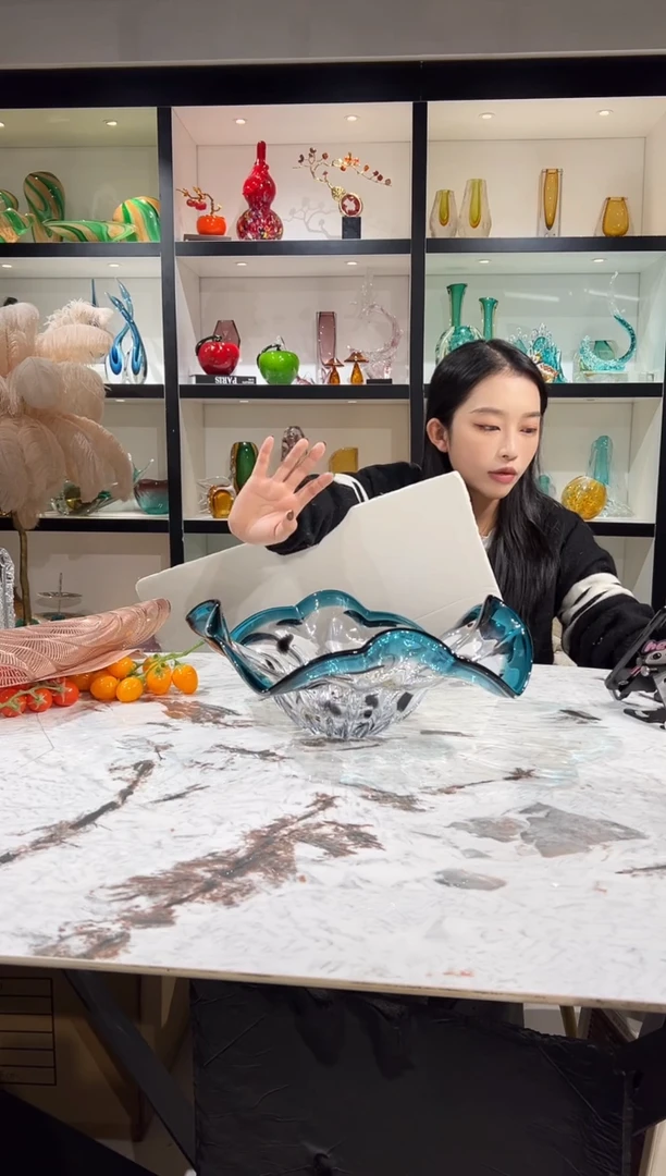 蓝色荷叶果盘 现货