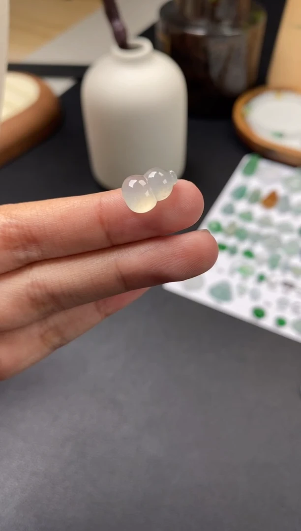 翡翠未镶嵌颈饰翡翠冰种葫芦