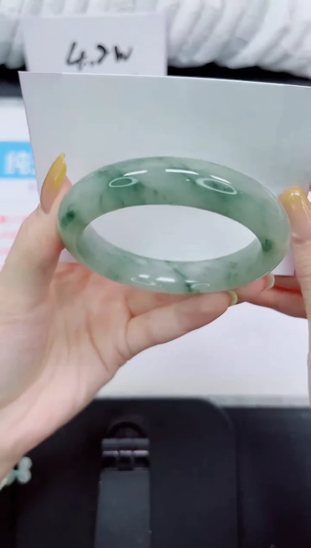 石英质玉手镯未镶嵌462