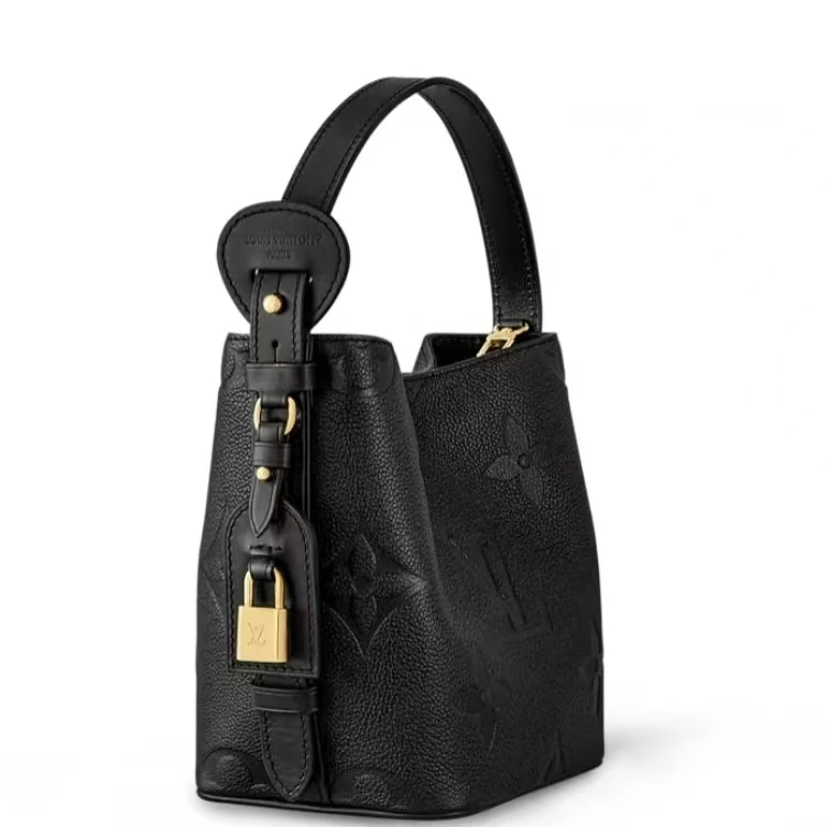 全新未使用 LouisVuitton/路易威登 /全黑allin手提包/67468