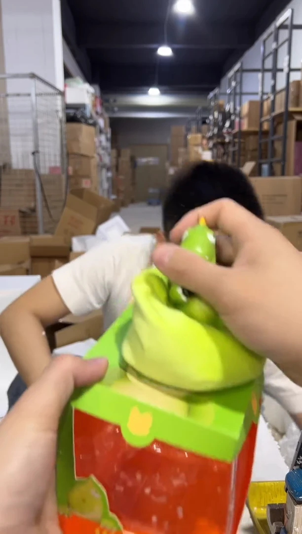 瓷片树脂地包天原盒猛兽派对摆件盒子会坏