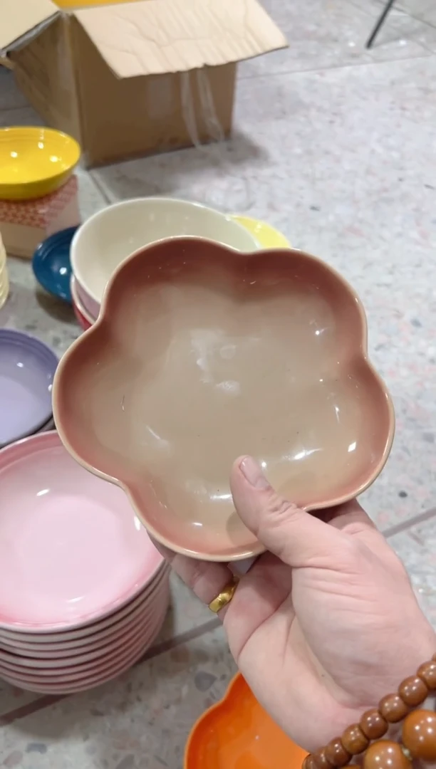 【闪购商品】碟 16CM中号花朵------咖啡色