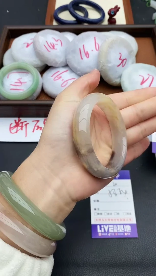 未镶嵌手镯石英质玉20+53/54