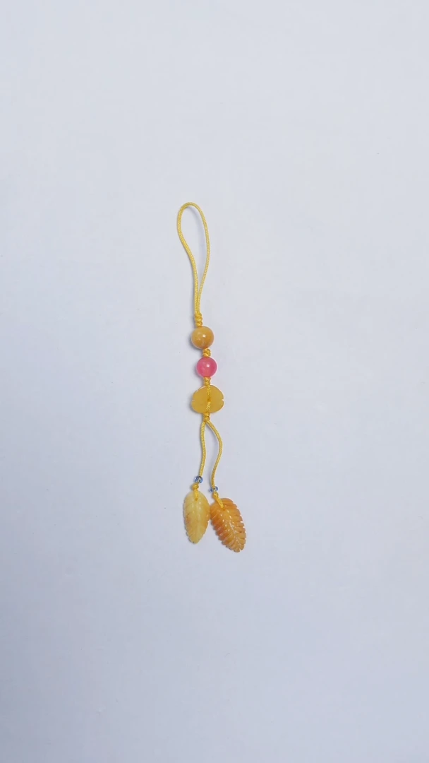 未镶嵌颈饰琥珀蜜蜡挂件