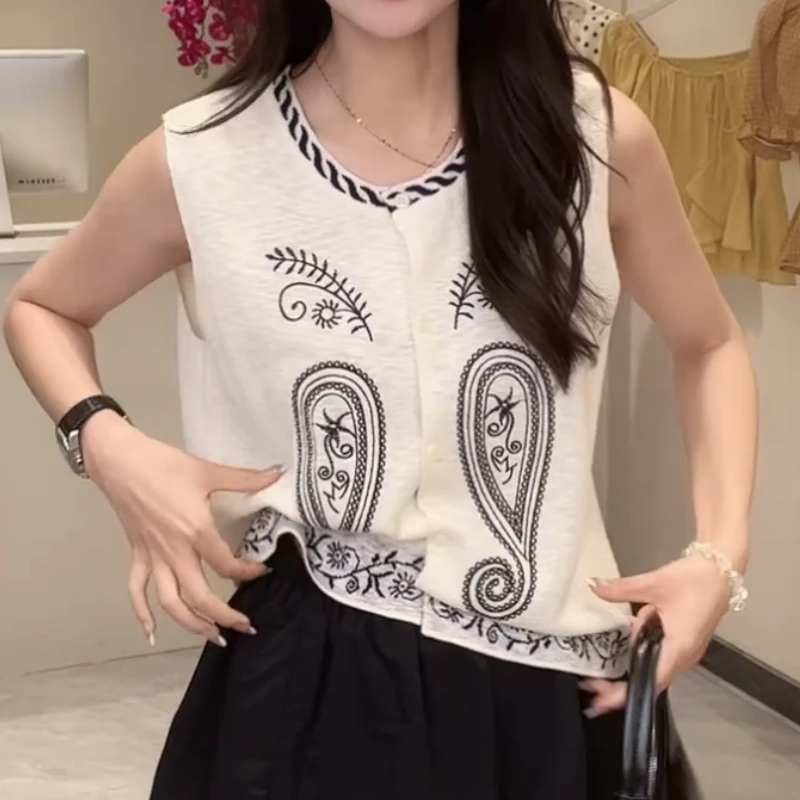 2025夏季复古民族风拼色无袖针织上衣LK2504192