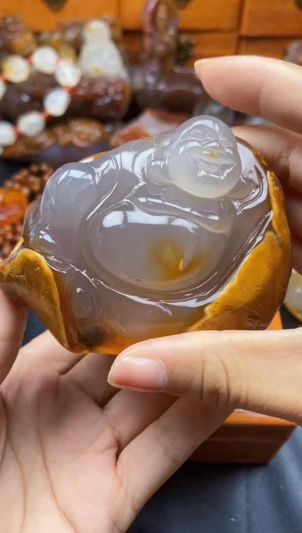 未镶嵌1玛瑙/玉髓过**知ll