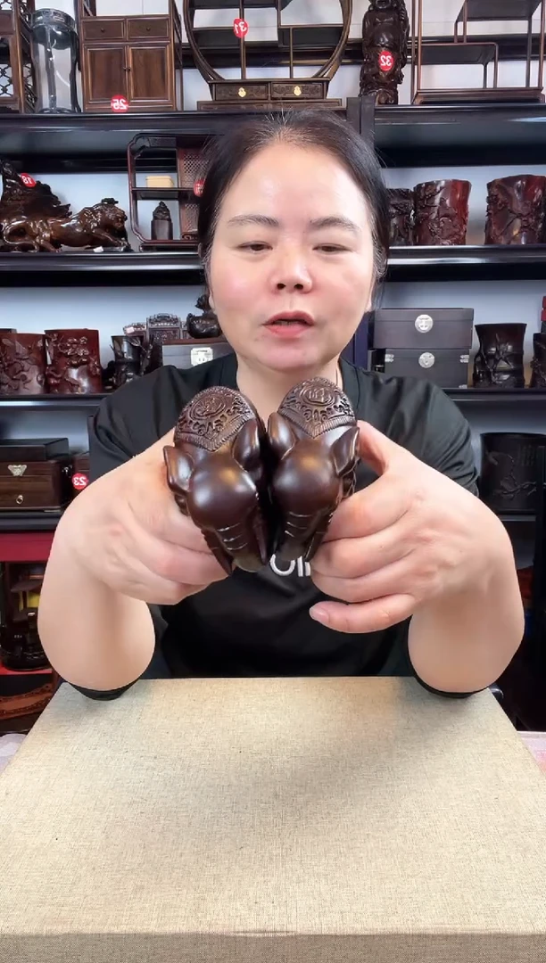 木227老李红木工艺品