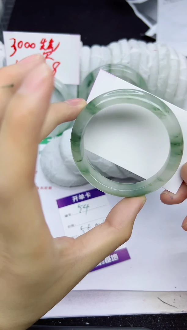 未镶嵌手镯石英质玉54-55/56