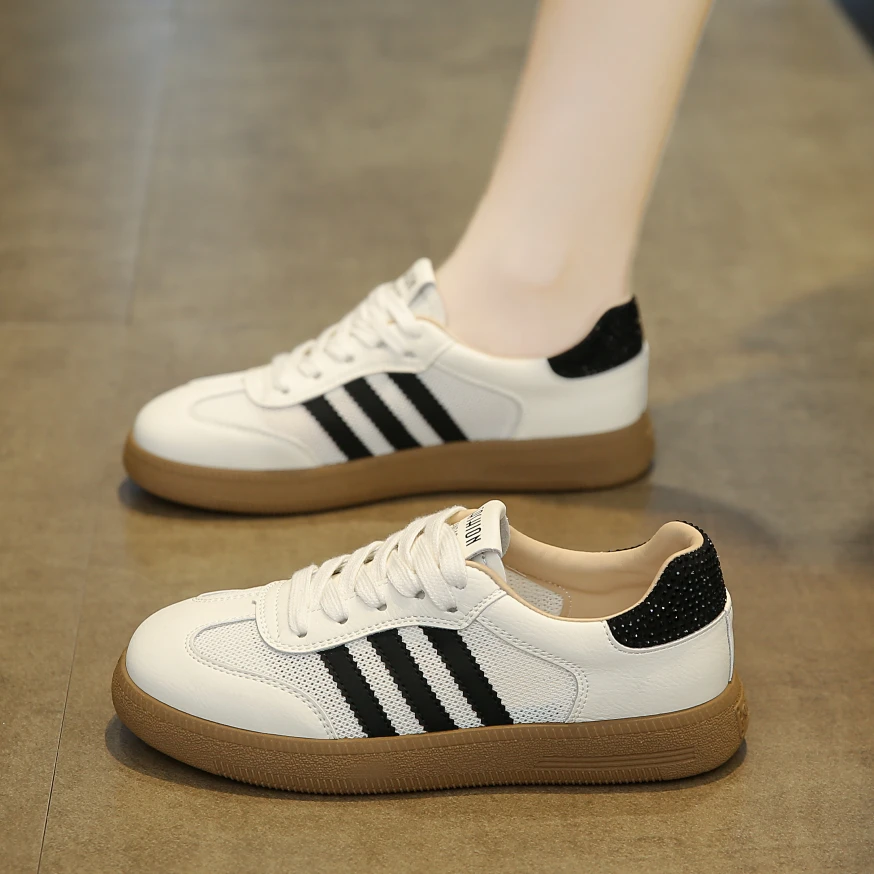 薄款网面透气德训鞋女款2025新款爆款夏季鞋子女上班不累脚小白鞋