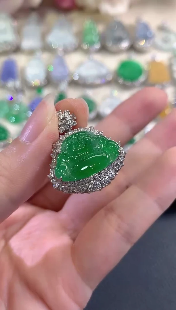 吊坠(不含链)18K金镶嵌翡翠d124    多样性一件发