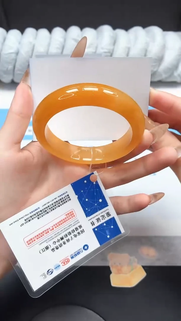 未镶嵌手镯石英质玉73/黄龙58.7