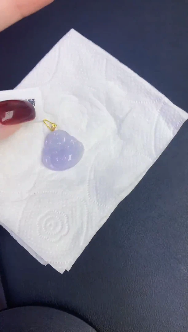 颈饰18K金镶嵌翡翠缅甸天然翡翠A货