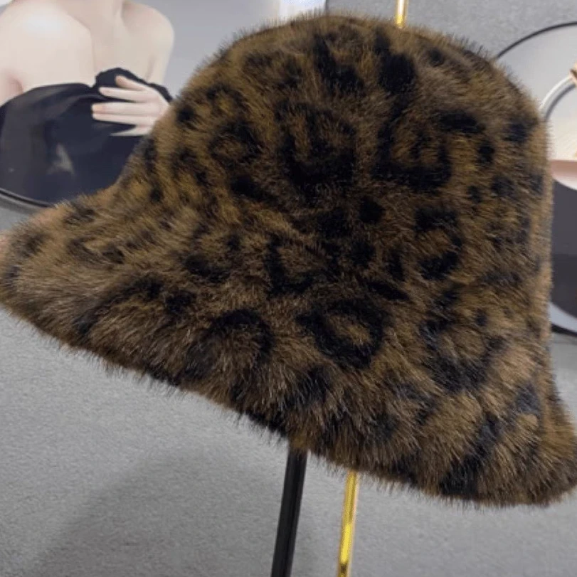 冬季款加厚保暖时尚豹纹毛绒渔夫帽子女休闲小众减龄豹点盆帽2504