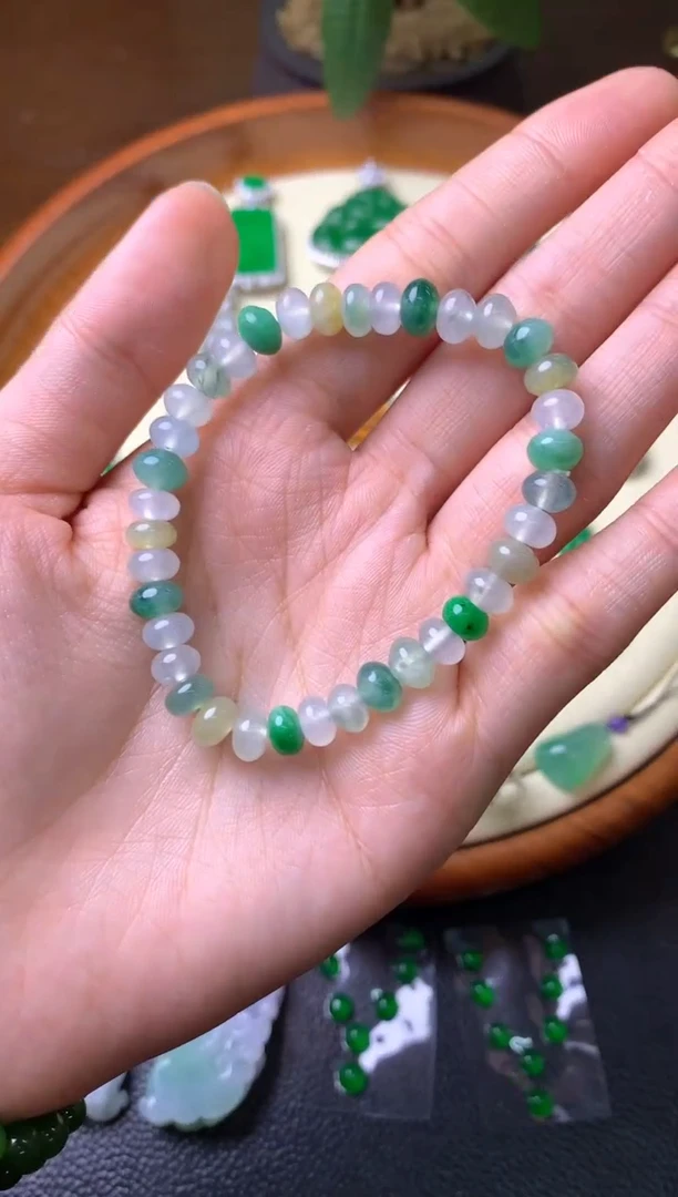 【闪购商品】翡翠手链未镶嵌手串