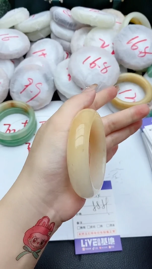 石英质玉手镯未镶嵌334+58/59