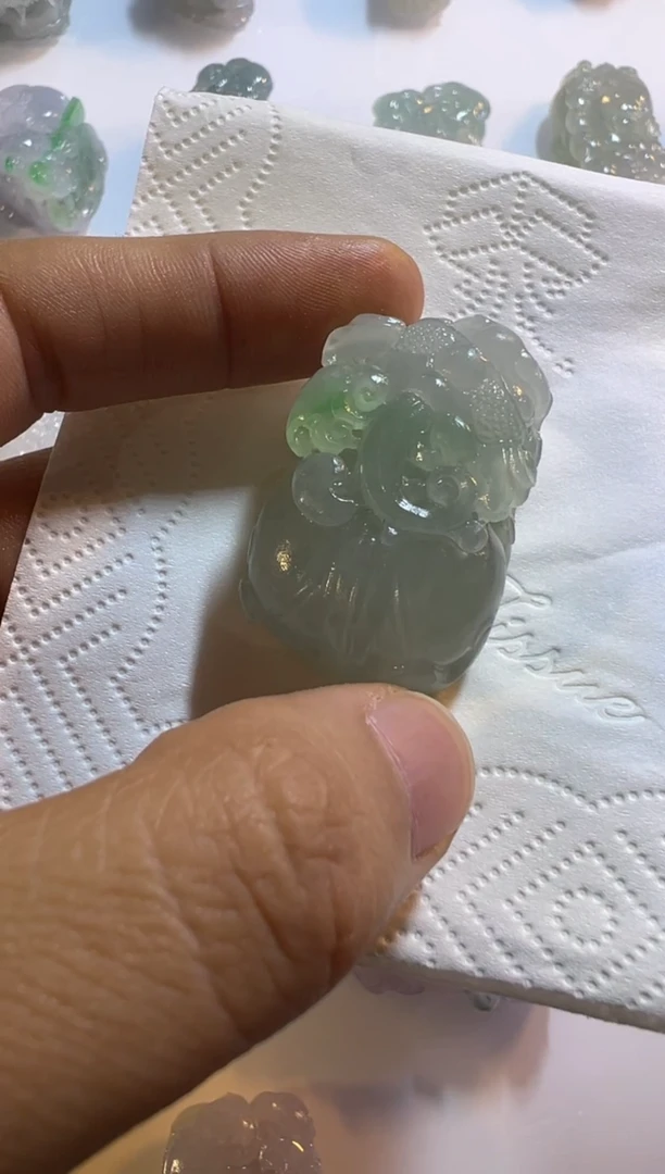 未镶嵌定制翡翠貔貅