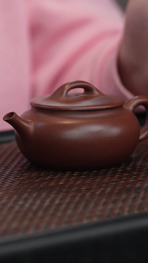 【闪购商品】宜兴紫砂原矿半手紫泥大彬150cc左右