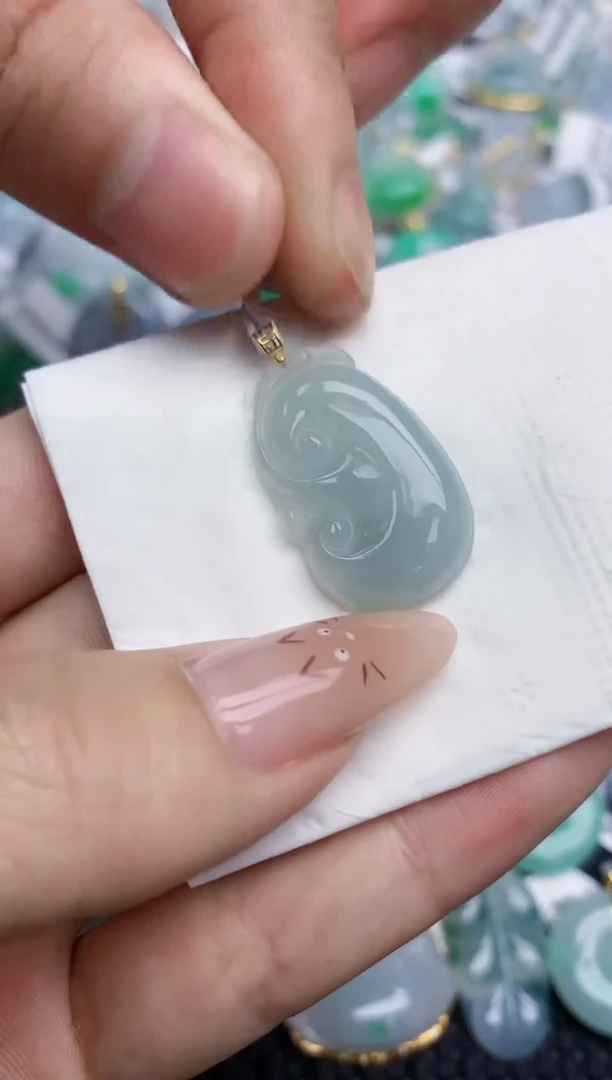 翡翠18K金镶嵌颈饰252   天然翡翠A货