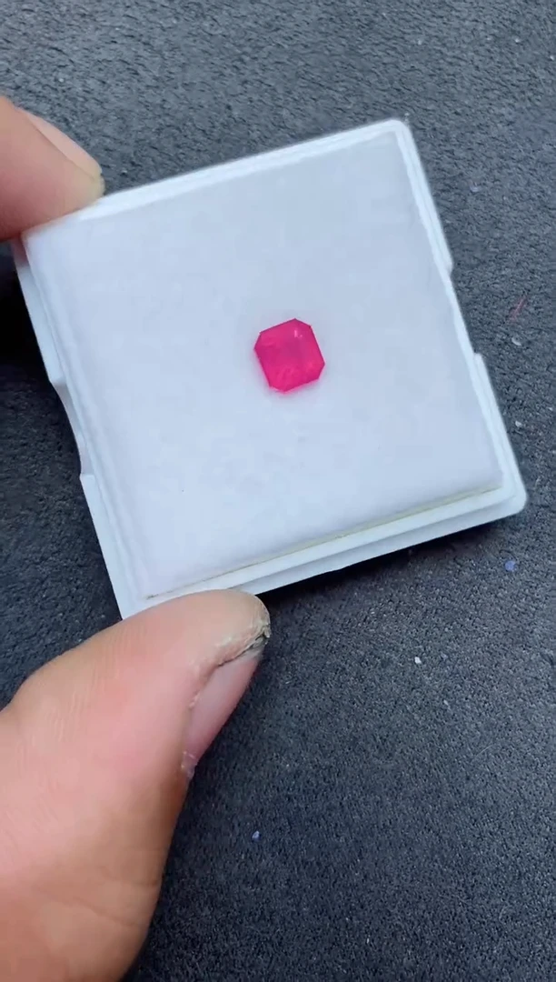 裸石尖晶石马亨盖1.22ct