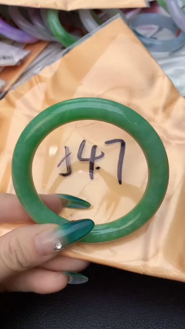 【闪购商品】翡翠手镯未镶嵌0632460865