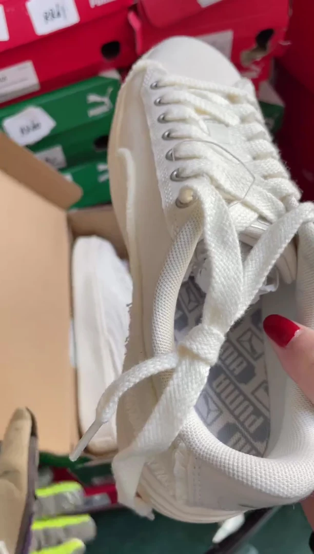 彪马时尚休闲运动鞋38M  SS3