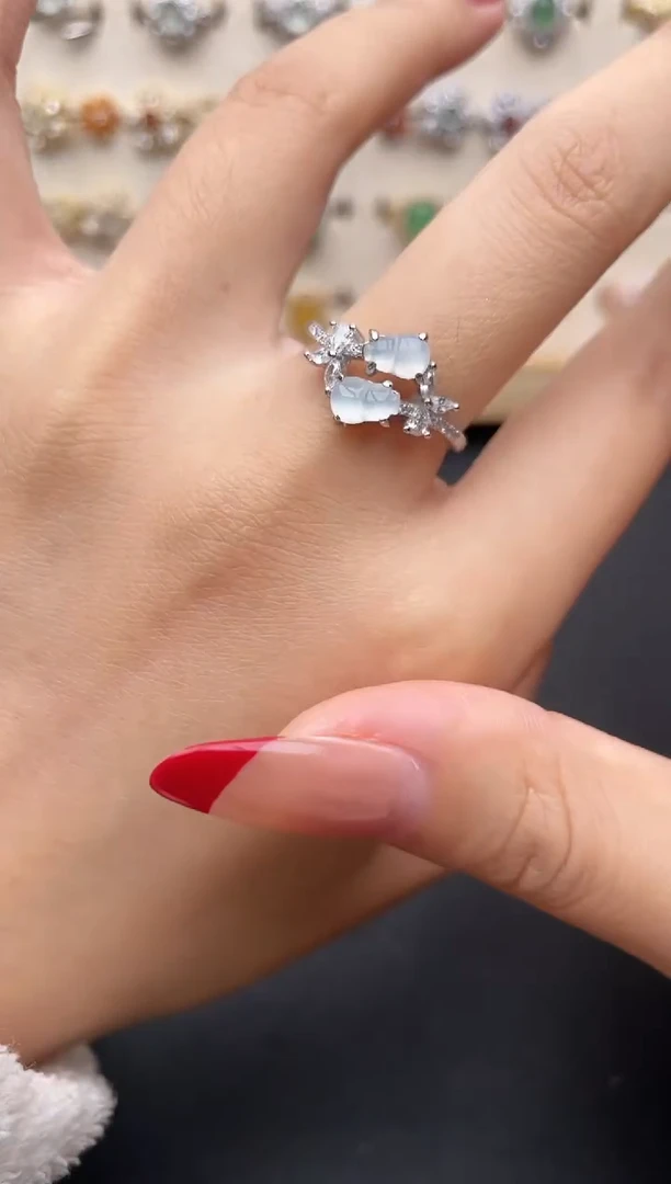 【闪购商品】翡翠戒指银S925镶嵌一物一证一礼盒