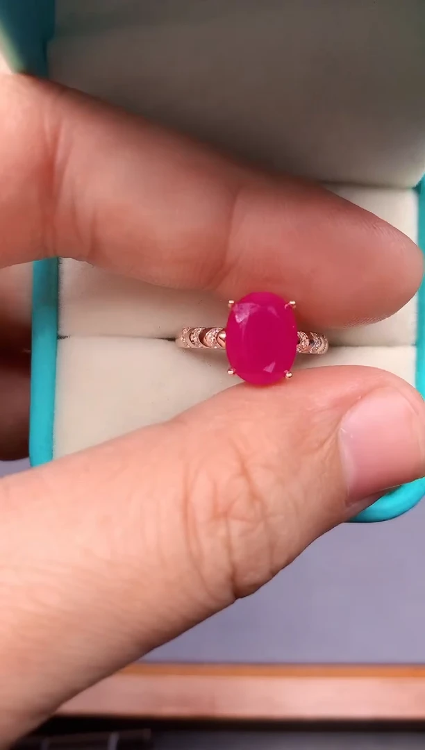【闪购商品】红宝石戒指银S925镶嵌........