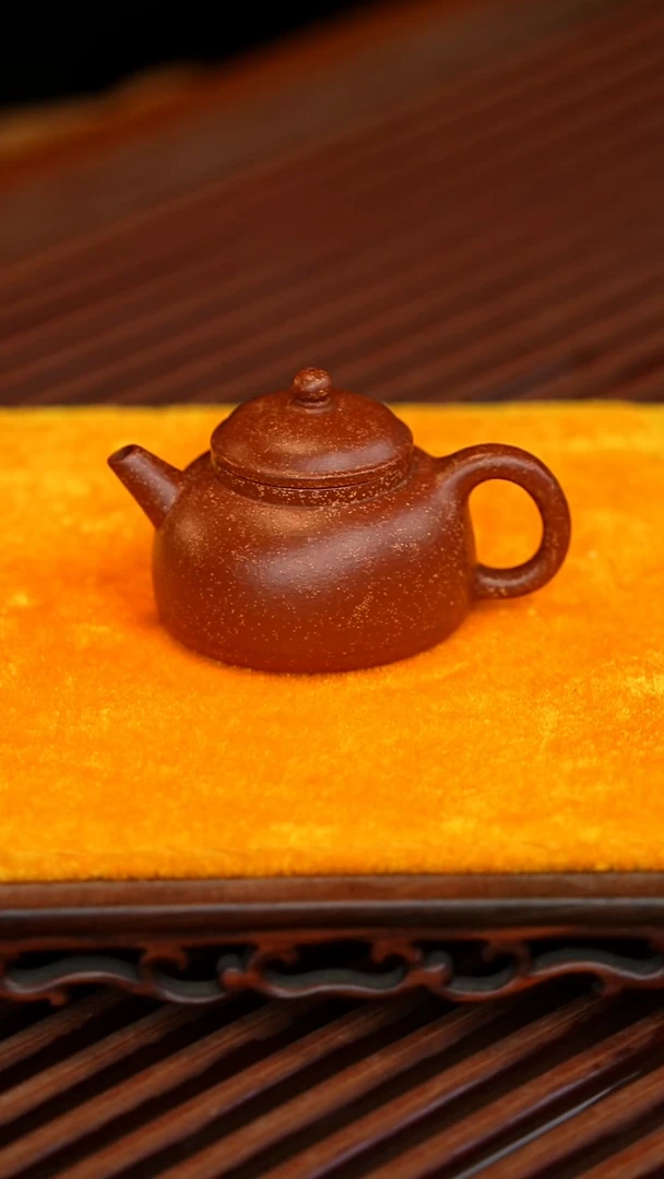 周虎全手工紫砂壶