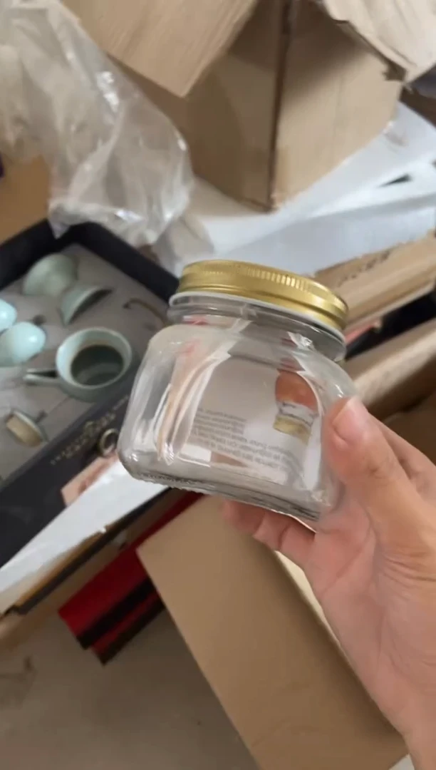 无运费险有瑕疵的摄影的产品有使用过的痕迹有点脏介意勿拍