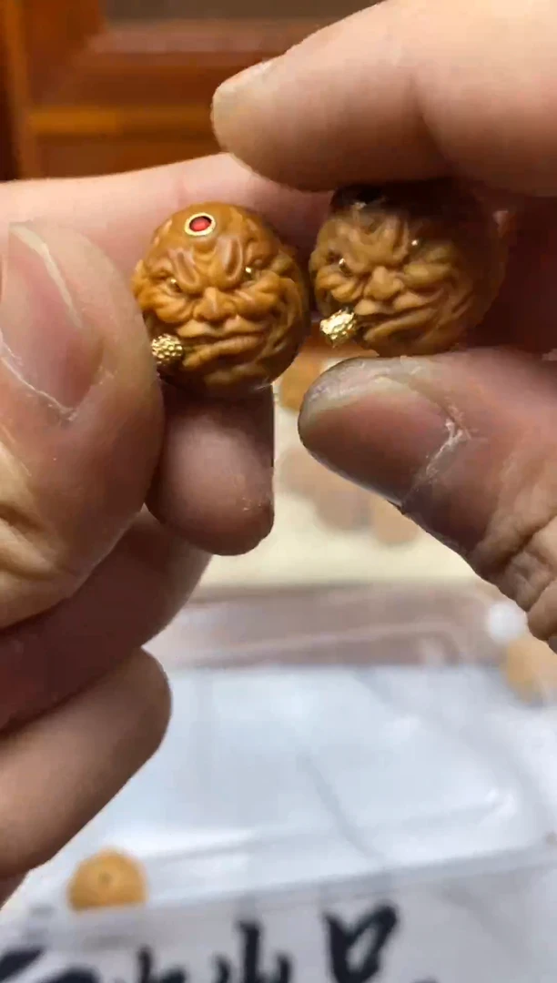 吊坠猴头核桃大亨 烟鬼 重工