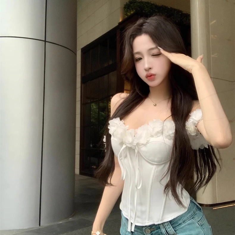 高级感蕾丝抹胸吊带背心女2025夏季新款修身收腰鱼骨外穿无袖上衣