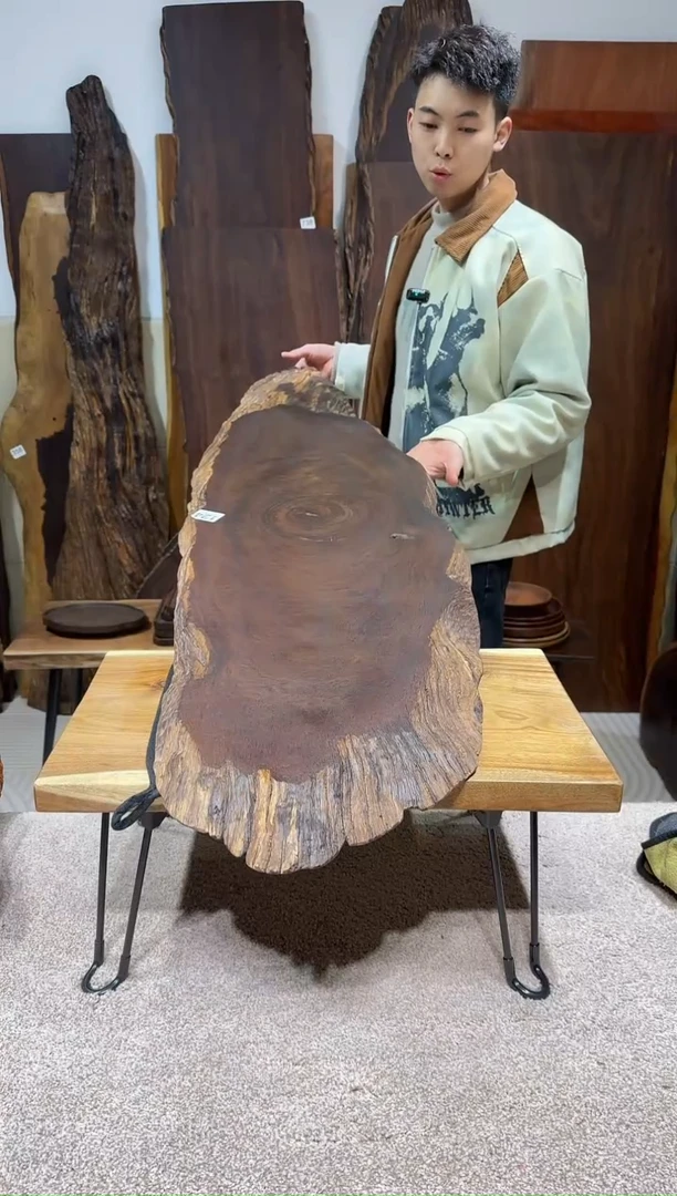 【闪购商品】风车木（黑檀木）尺寸158*38*2.5编号124