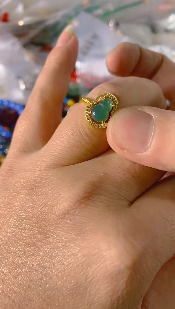 【闪购商品】水晶颈饰未镶嵌73红宝，蓝宝，贝珠多样性发一件赠链