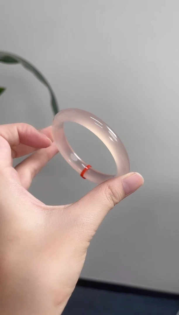 手镯玛瑙/玉髓未镶嵌55-56圈