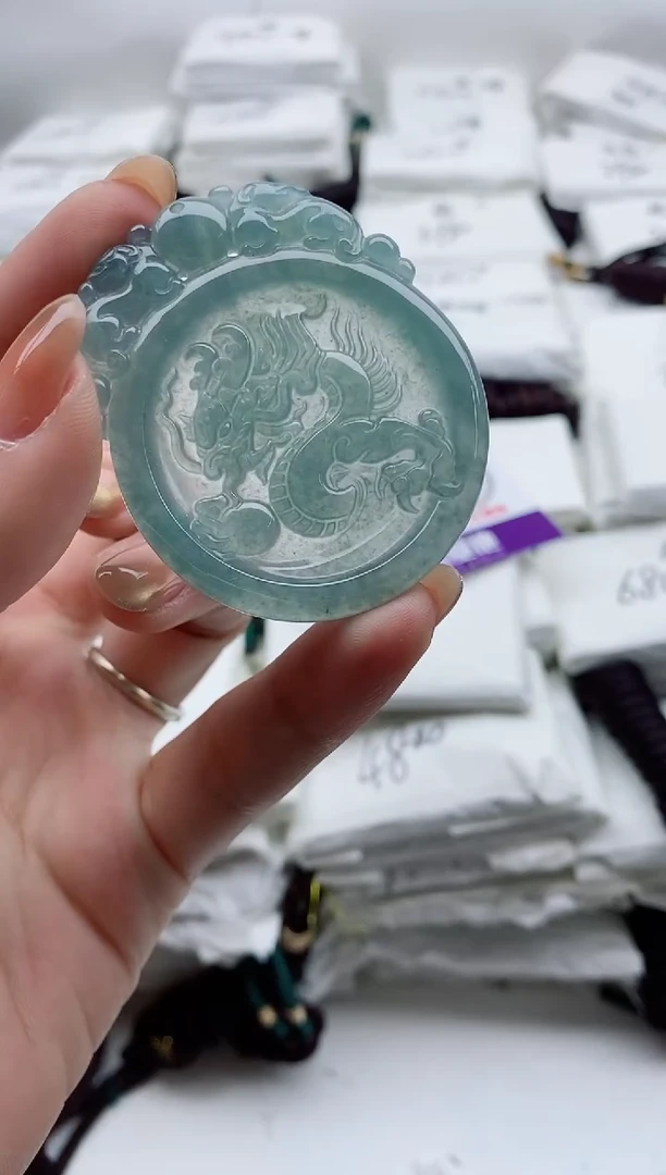 颈饰未镶嵌翡翠88888