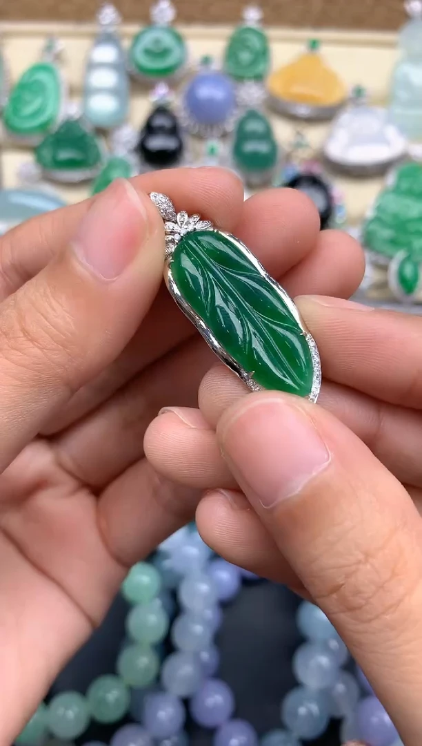 【闪购商品】翡翠颈饰18K金镶嵌284-中国好珍宝