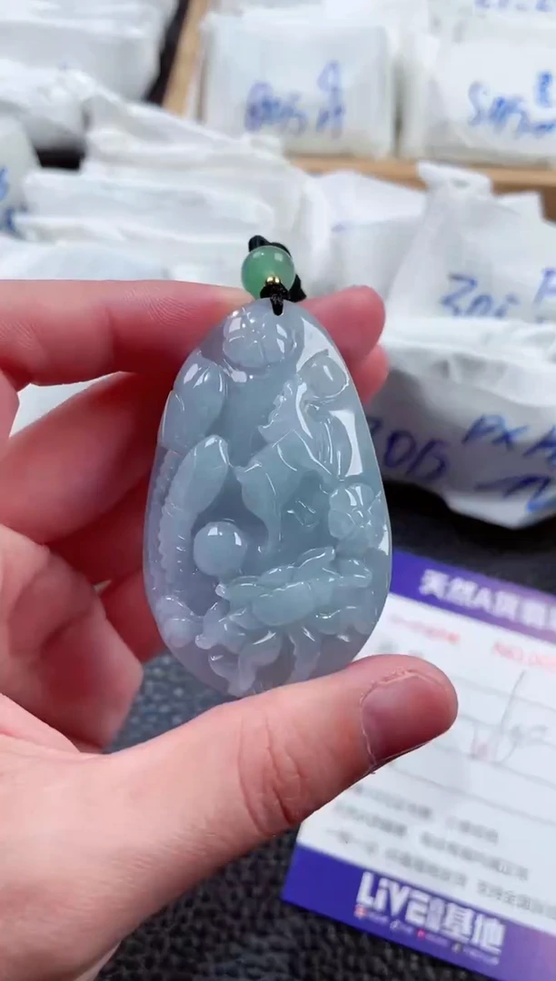【闪购商品】翡翠颈饰未镶嵌00005959