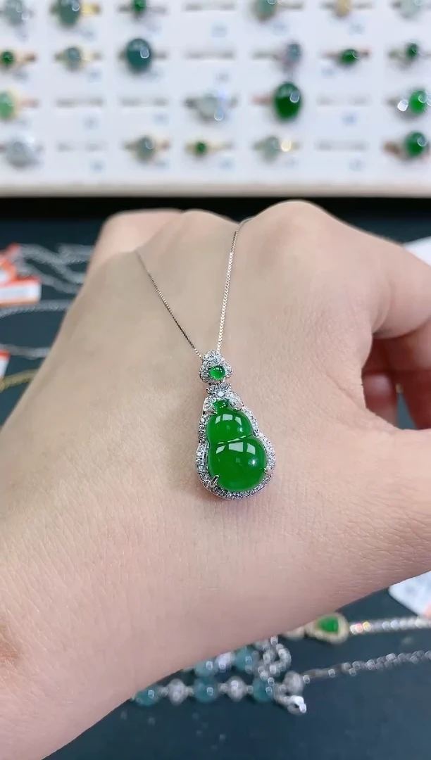 翡翠银S925镶嵌颈饰天然翡翠
